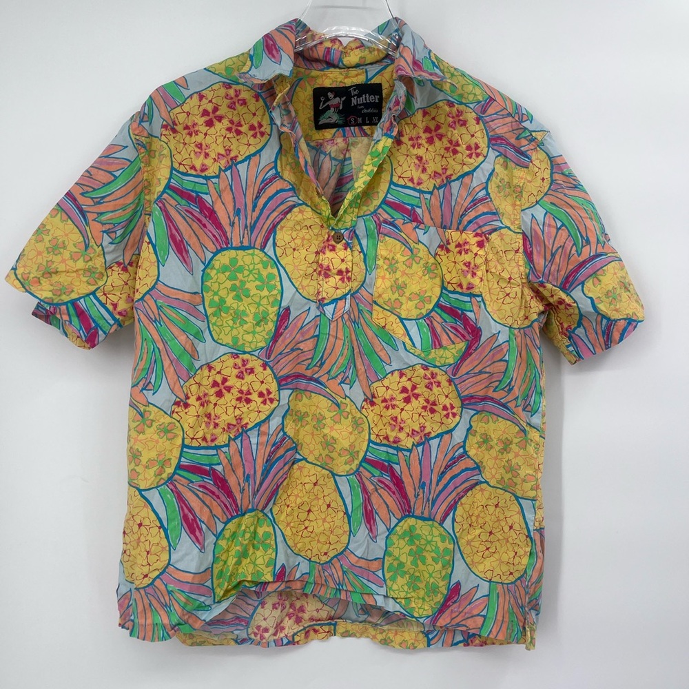 Chubbies‎ Shenanigans Pineapple Print Button Up Short Sleeve Shirt Men small